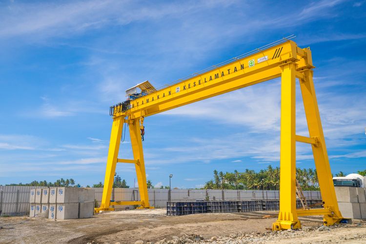 kompas hoist crane - Delta Sinergi Sekawan